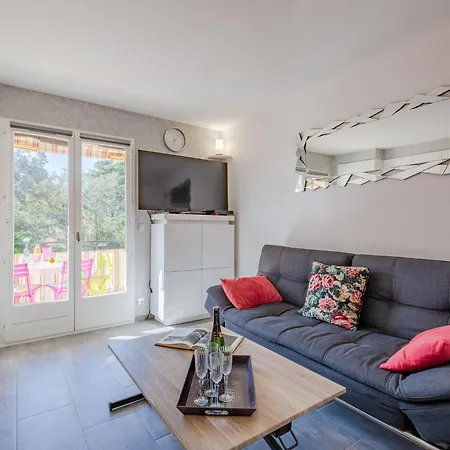 La Nuit De Mai-6 By Interhome *